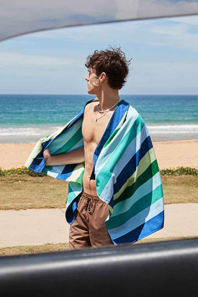 Dock and Bay Cool Lagoon XL Towel lifestyle