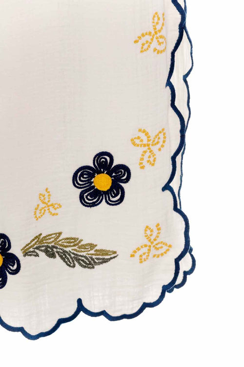 Agua Bendita Winter Moras Fiore Pants details