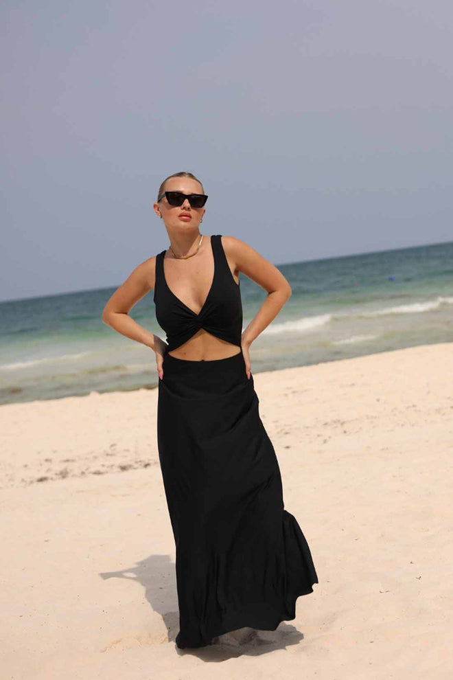 Fiory Samba Black Maxi Dress