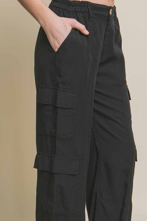 Heidi Black Tencel Pants detail