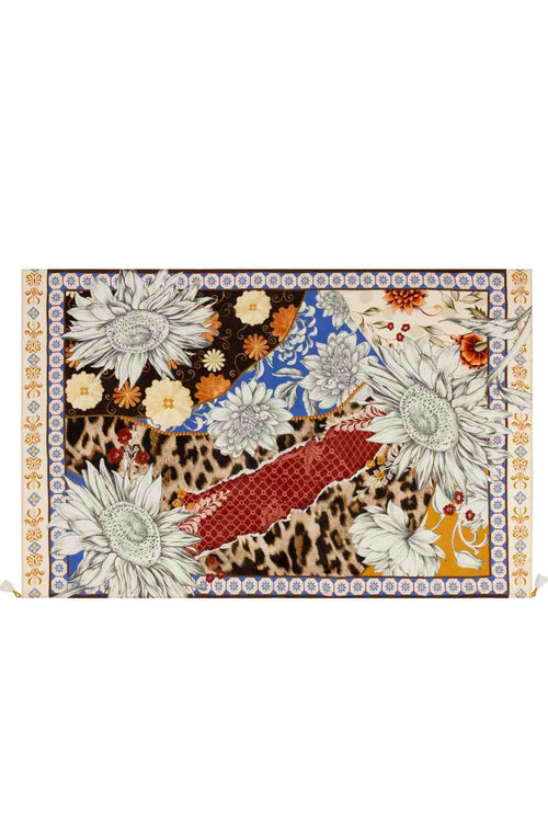 Agua Bendita Marine Quilt Sarong open