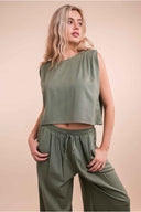 Olive Woven Pants Set detail