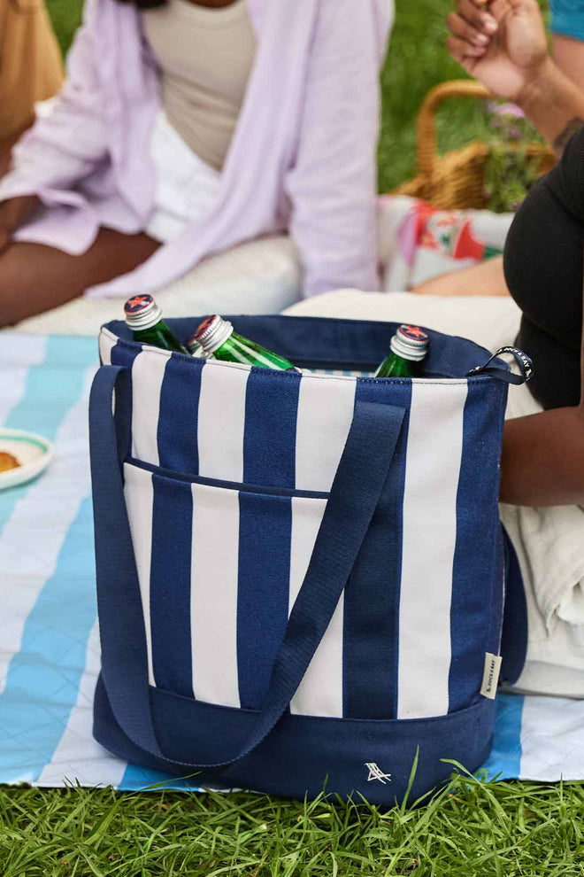 Dock and Bay Whitsunday Blue Cooler Bag lifestyle