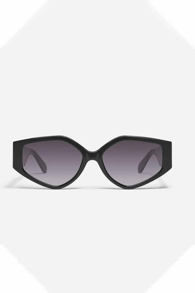 QUAY Black Hot Gossip Sunglasses