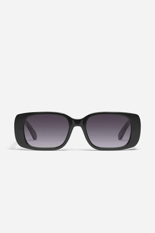 QUAY Black Karma Sunglasses front