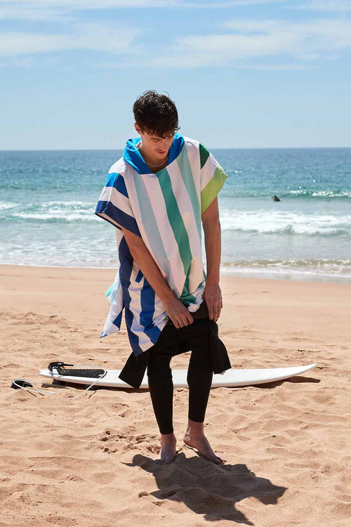 Dock and Bay Lazy River Poncho