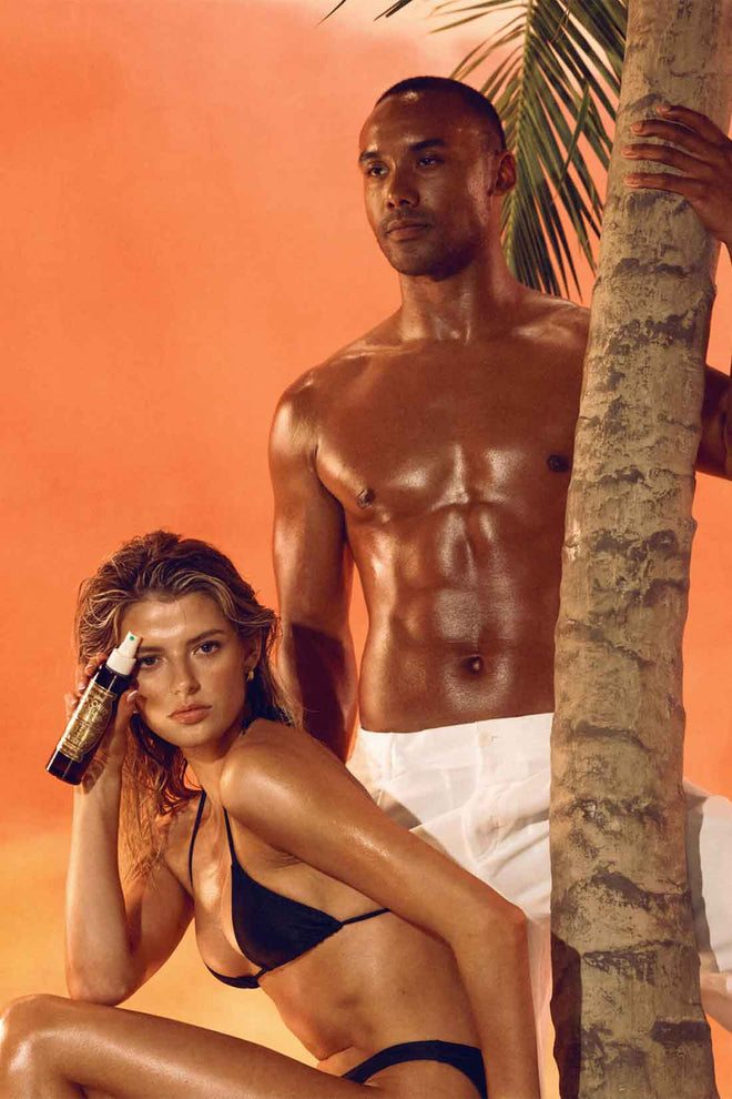 Vacation Original Coconut Oil Spray SPF 15 model
